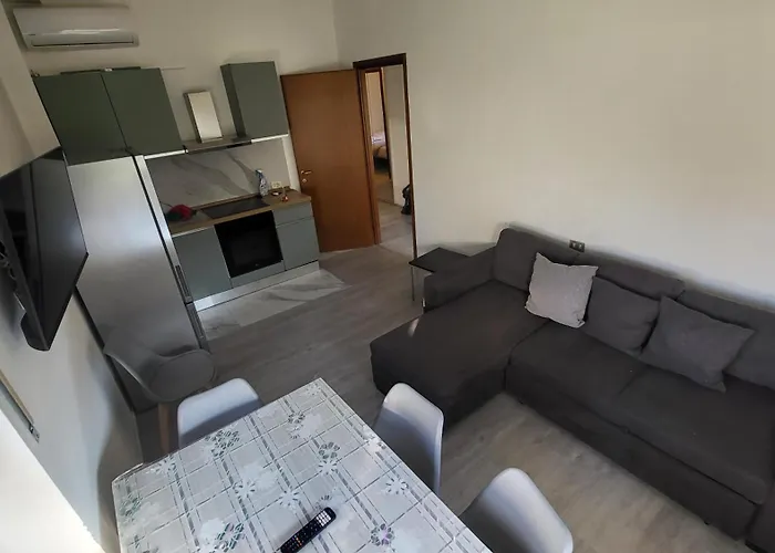 TOMA APARTMENT Trilocale moderno per max 6 persone